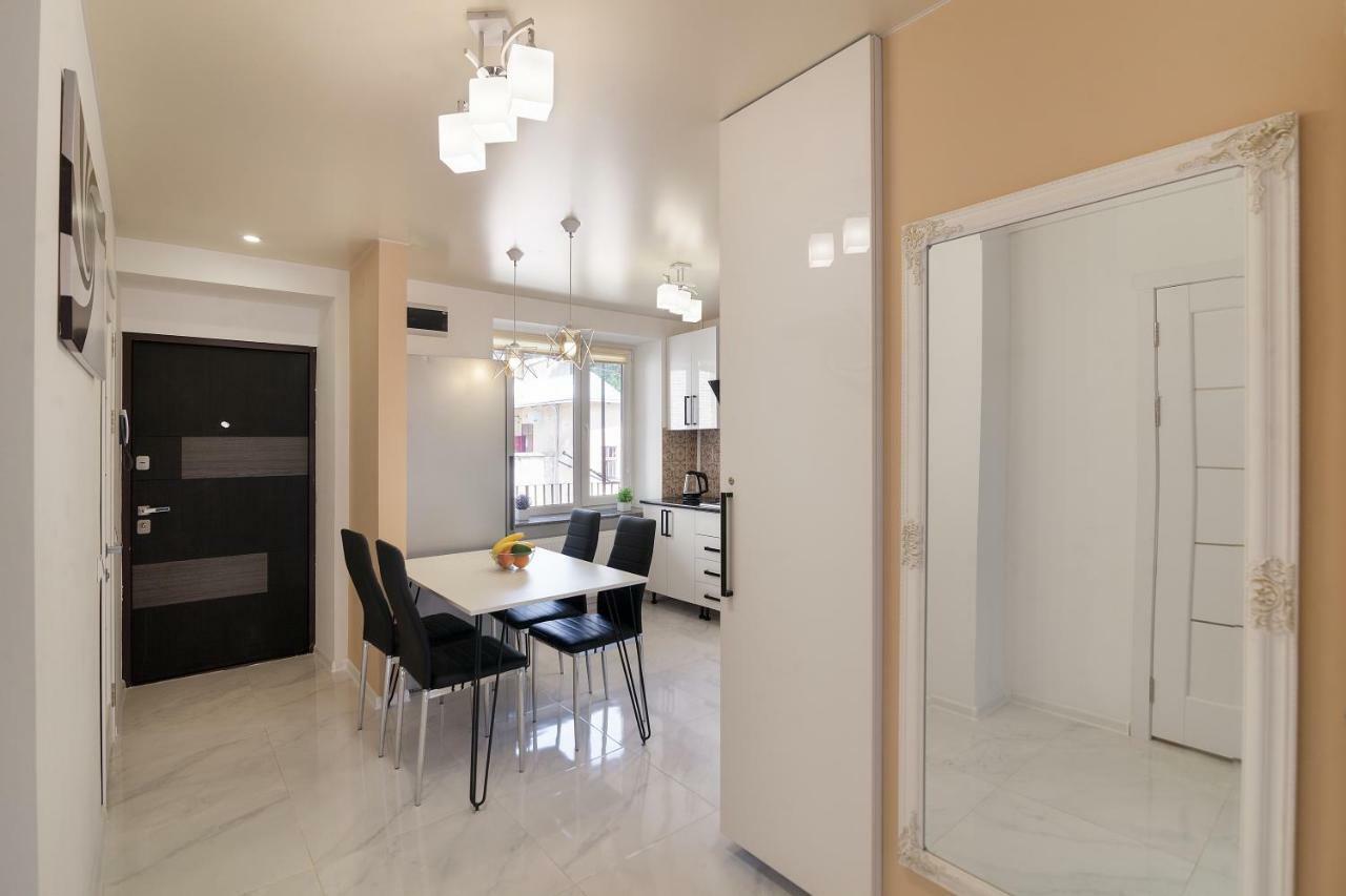 Avangard Shpytalna 20A Apart 리비프 외부 사진